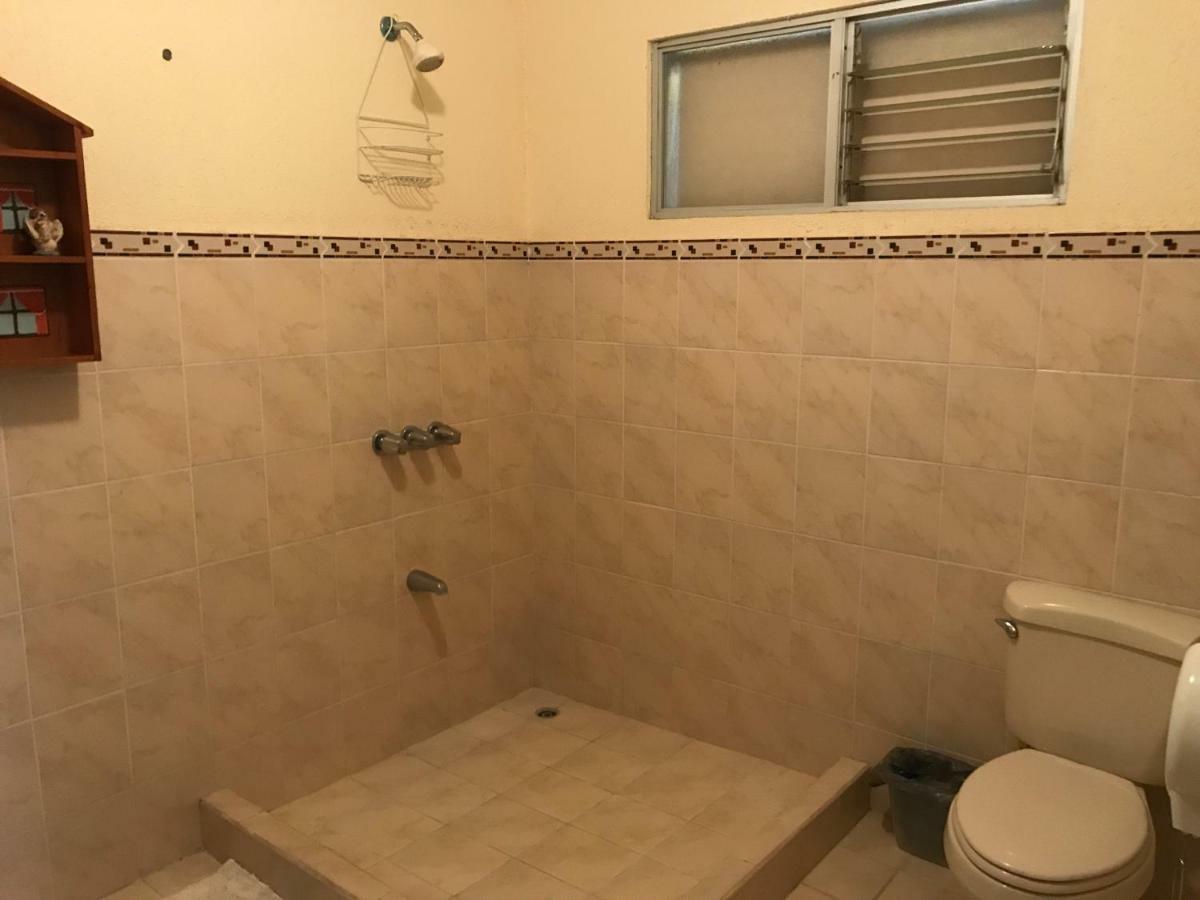 Casa Del Suizo Bed and Breakfast Desamparados  Εξωτερικό φωτογραφία